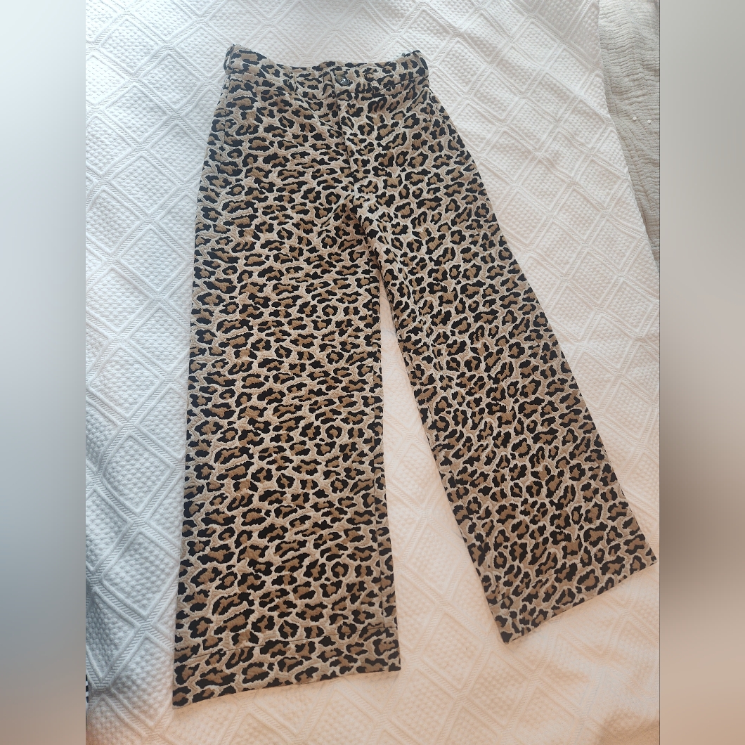 Leopard Print Wide-Leg Pants